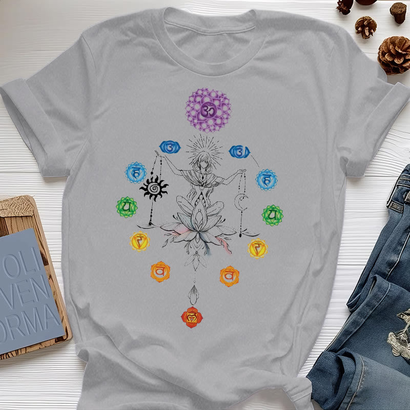 Camiseta Olivenorma con energía de chakras enraizados