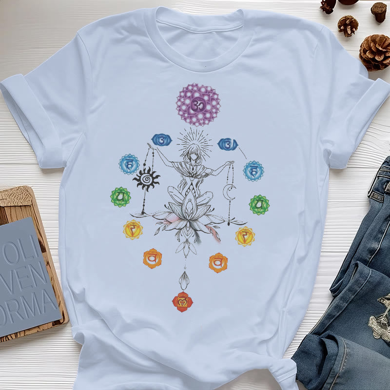 Camiseta Olivenorma con energía de chakras enraizados