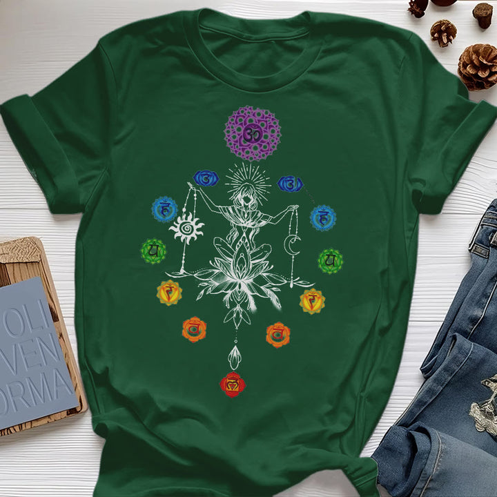 Camiseta Olivenorma con energía de chakras enraizados