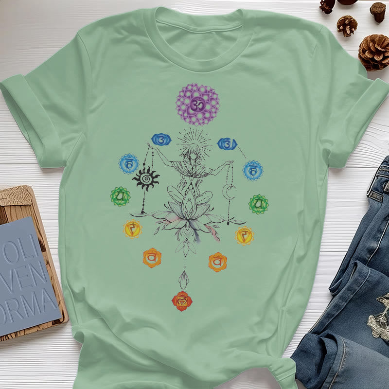 Camiseta Olivenorma con energía de chakras enraizados