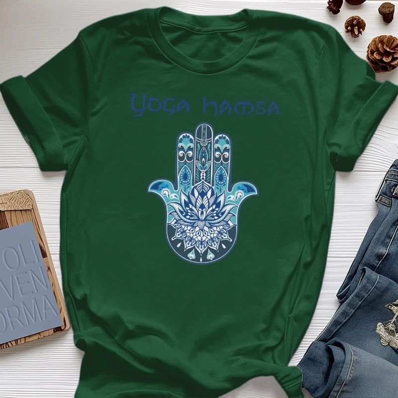 Camiseta cómoda con estampado de hamsa de yoga azul Olivenorma