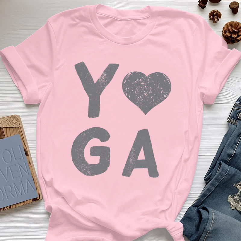 Camiseta con estampado de corazón de yoga de Olivenorma