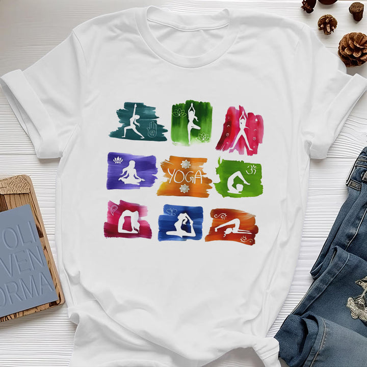 Camiseta con estampado colorido de poses de yoga de Olivenorma