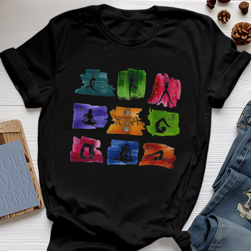 Camiseta con estampado colorido de poses de yoga de Olivenorma