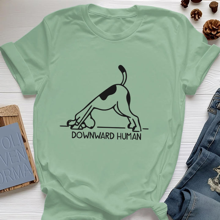 Camiseta con estampado de meditación y yoga con perro Olivenorma