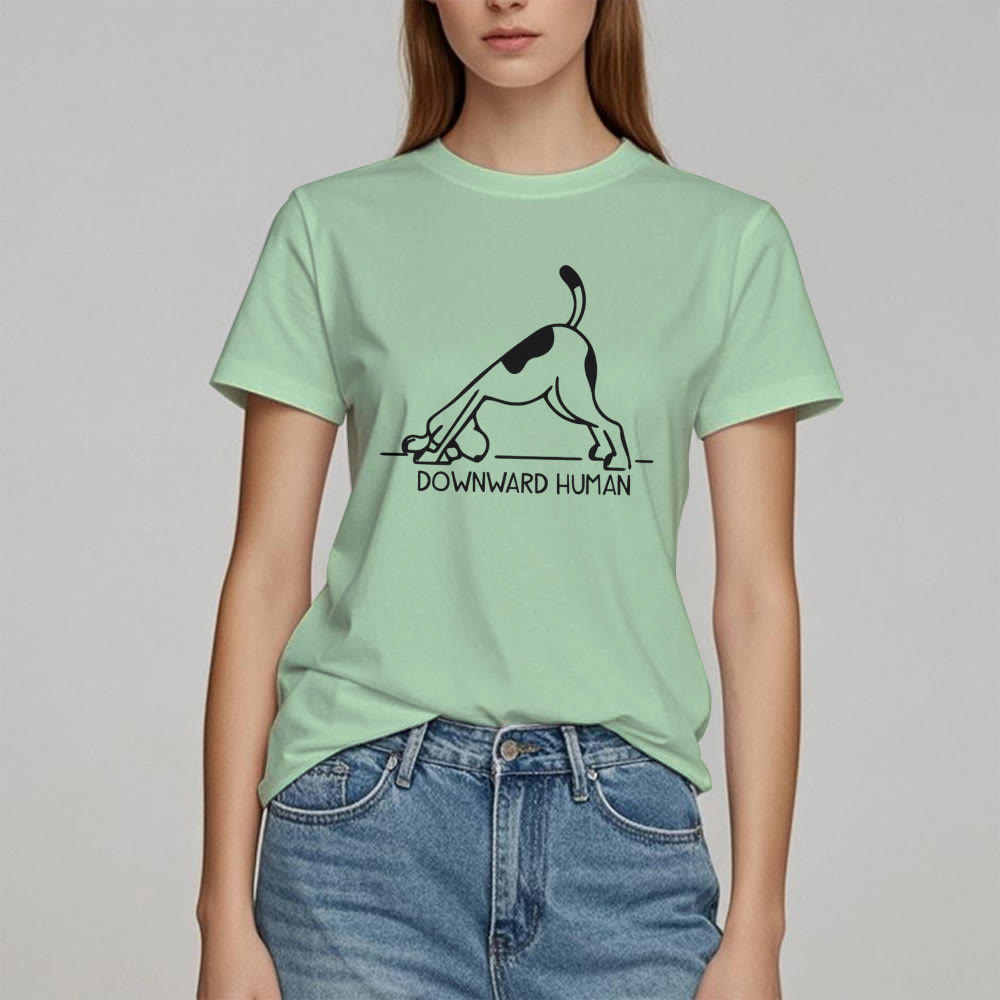 Camiseta con estampado de meditación y yoga con perro Olivenorma