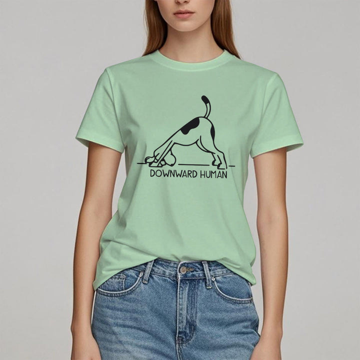 Camiseta con estampado de meditación y yoga con perro Olivenorma