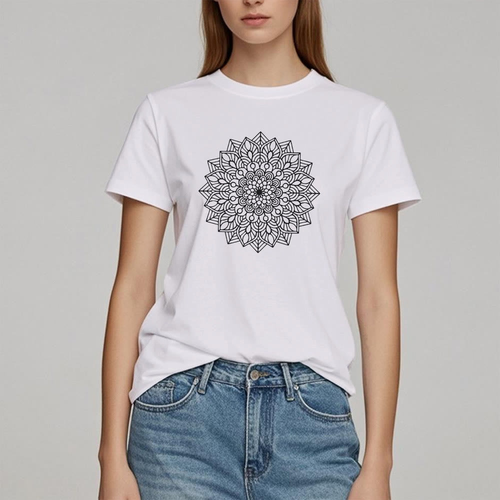 Camiseta con mandala de flor de loto de Olivenorma