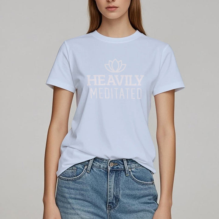 Camiseta Olivenorma con el loto profundamente meditado