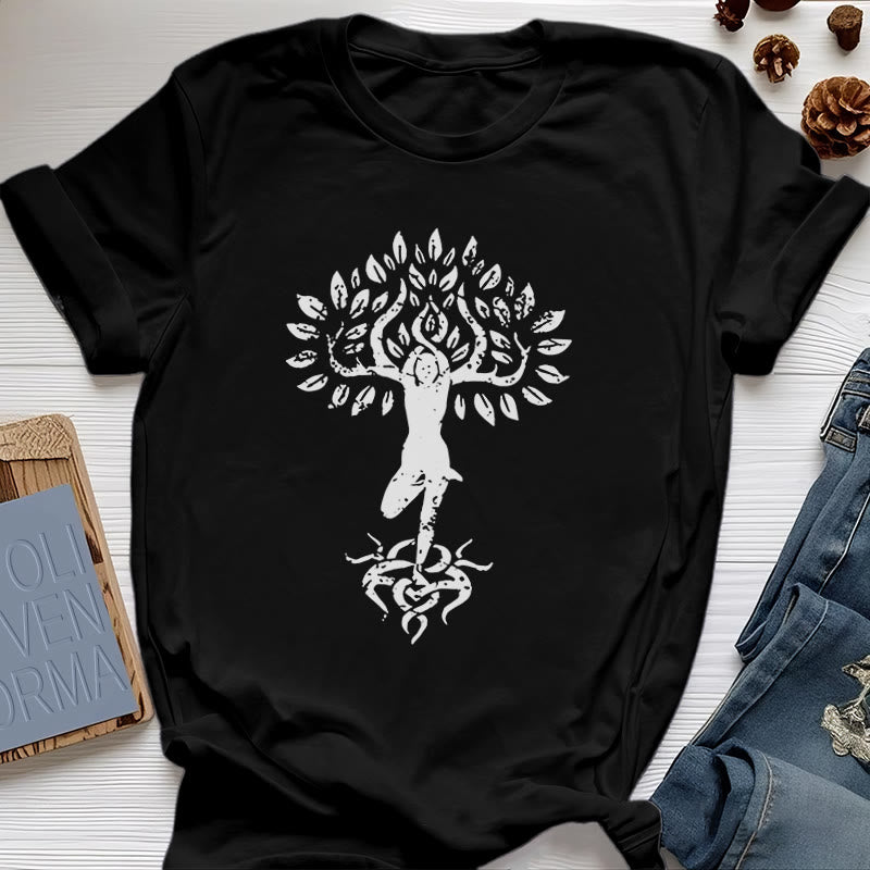 Camiseta con árbol zen y flores de Olivenorma