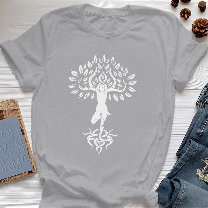 Camiseta con árbol zen y flores de Olivenorma