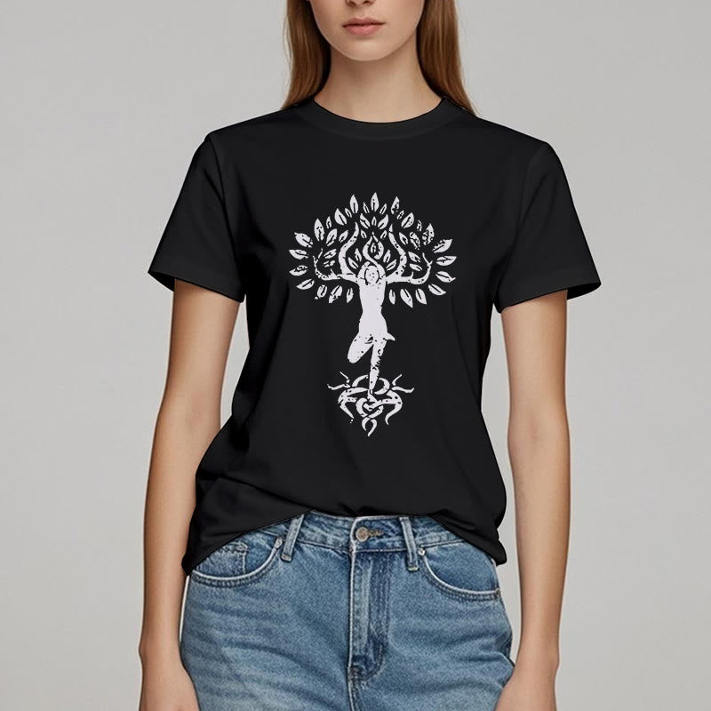 Camiseta con árbol zen y flores de Olivenorma