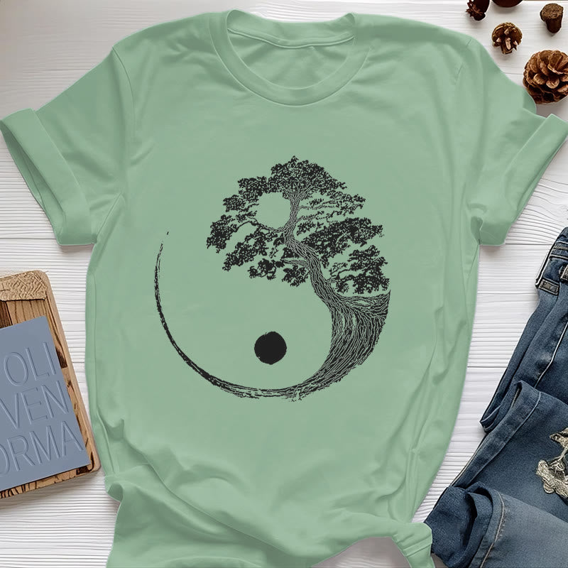 Camiseta Olivenorma Yin Yang Bonsai Tree