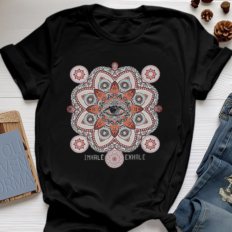 Camiseta Olivenorma con diseño de eslogan "Meditación del Mal de Ojo"