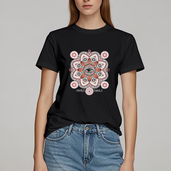 Camiseta Olivenorma con diseño de eslogan "Meditación del Mal de Ojo"