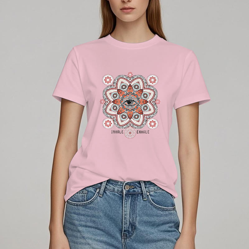 Camiseta Olivenorma con diseño de eslogan "Meditación del Mal de Ojo"