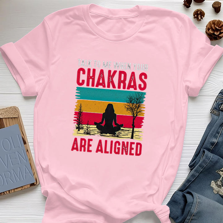 Camiseta Olivenorma "Háblame cuando tus chakras estén alineados"