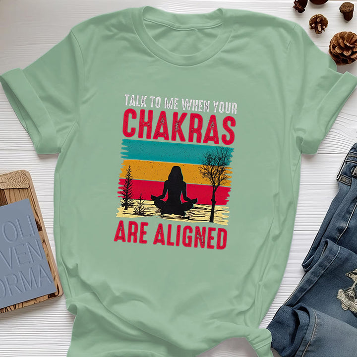 Camiseta Olivenorma "Háblame cuando tus chakras estén alineados"