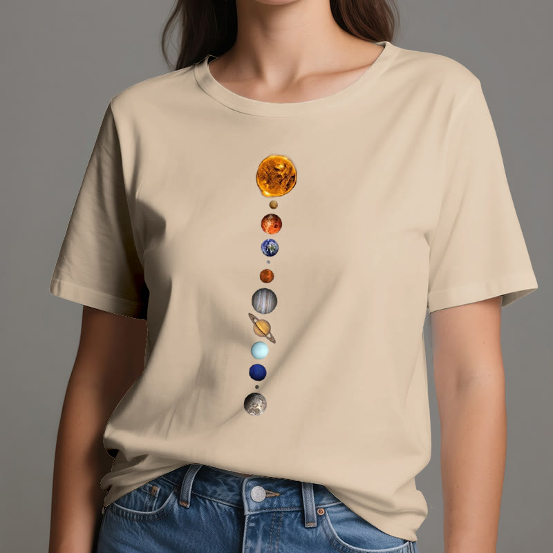 Camiseta con estampado de la galaxia del sistema solar de Olivenorma