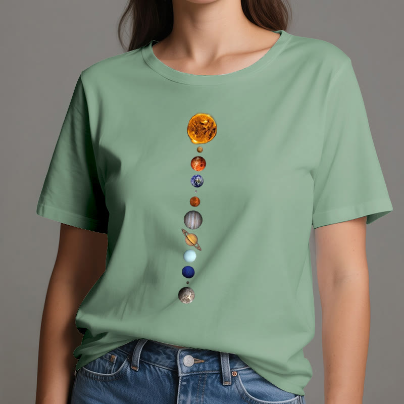 Camiseta con estampado de la galaxia del sistema solar de Olivenorma