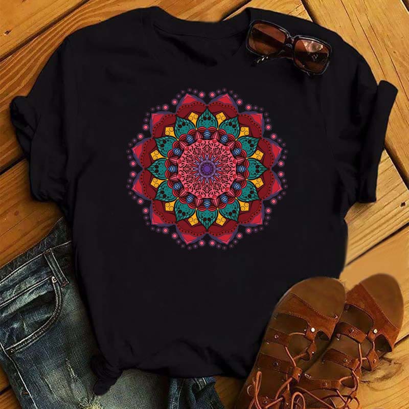 Camiseta negra con estampado geométrico colorido de loto de Olivenorma