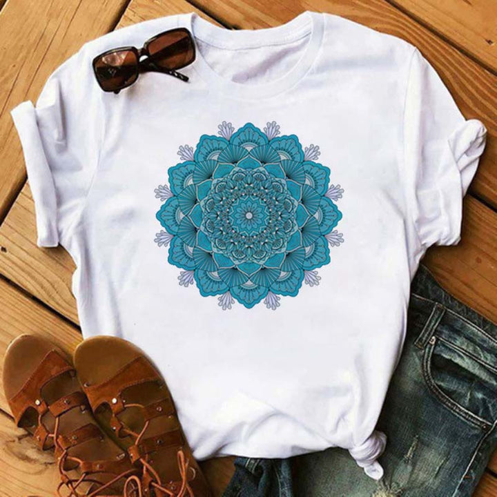 Camiseta blanca con estampado geométrico colorido de algodón Olivenorma