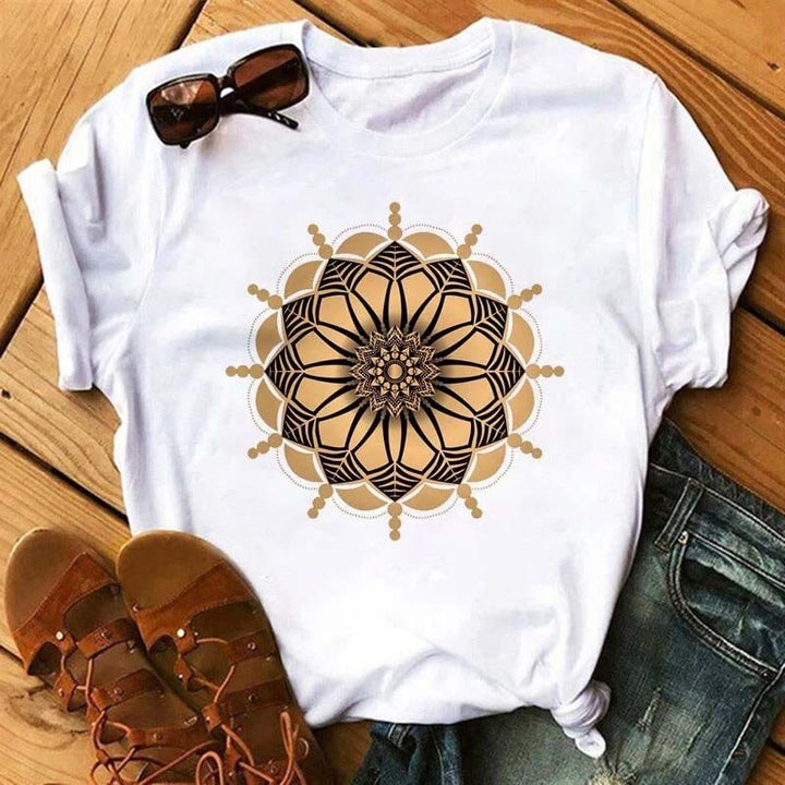 Camiseta blanca con estampado geométrico colorido de algodón Olivenorma