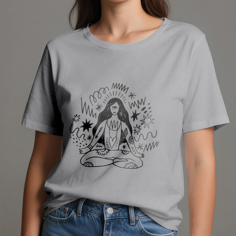 Camiseta Olivenorma con dibujo de grafiti y yoga para chica