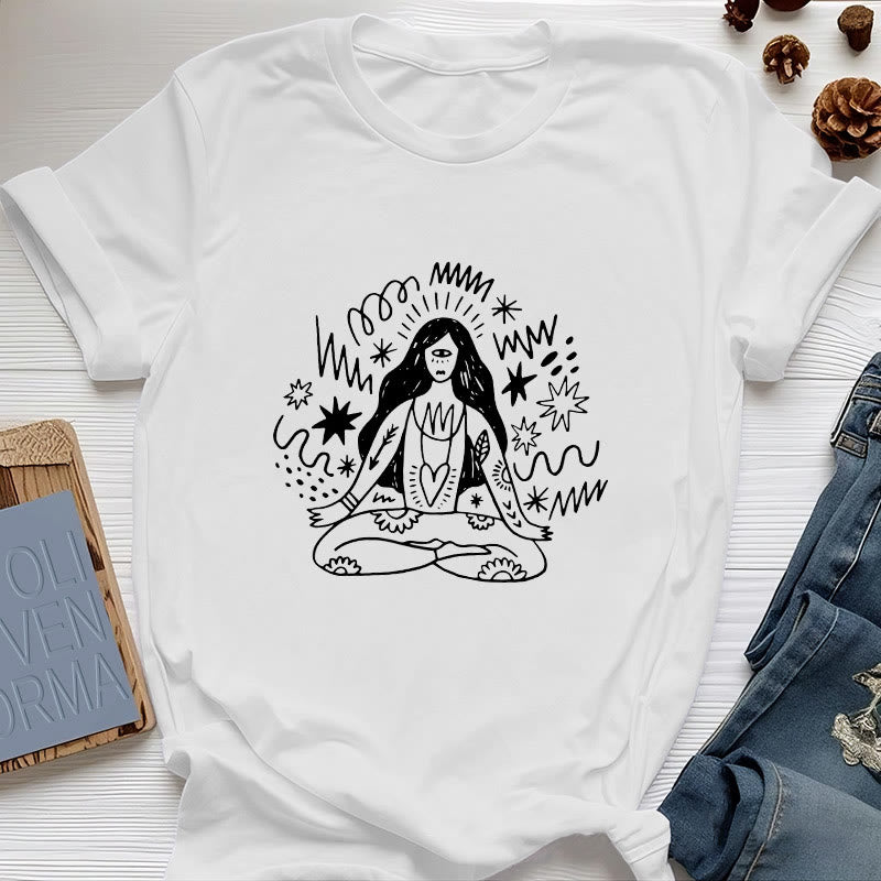 Camiseta Olivenorma con dibujo de grafiti y yoga para chica