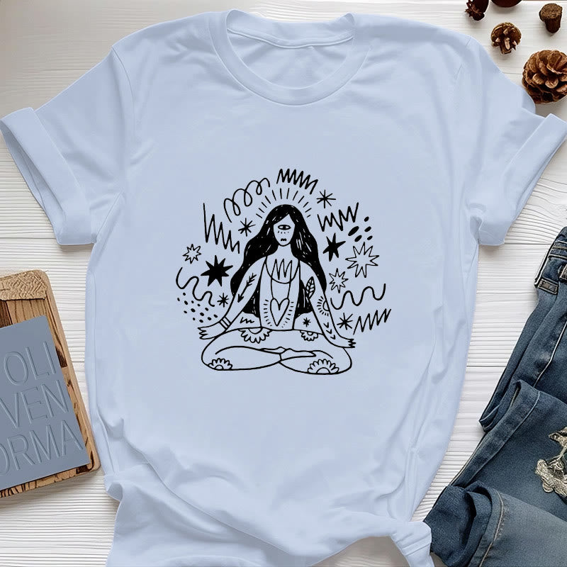 Camiseta Olivenorma con dibujo de grafiti y yoga para chica