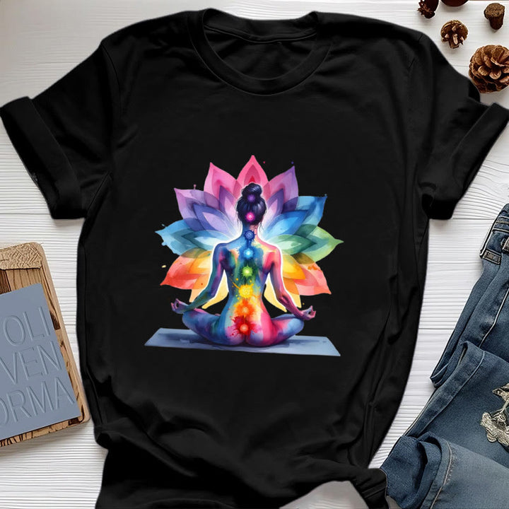 Olivenorma 7 Chakra Meditación Lotus Camiseta - Negro - 2XL - image 6