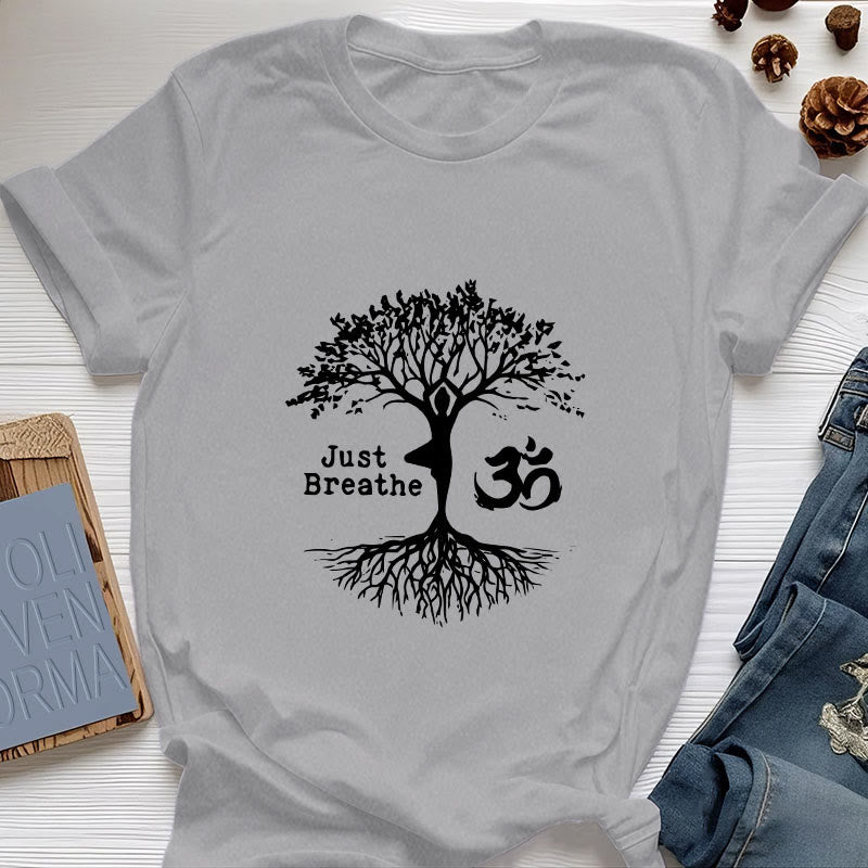 Camiseta espiritual Olivenorma "Solo respira" con el símbolo OM del árbol de yoga - Gris - 2XL - image 10