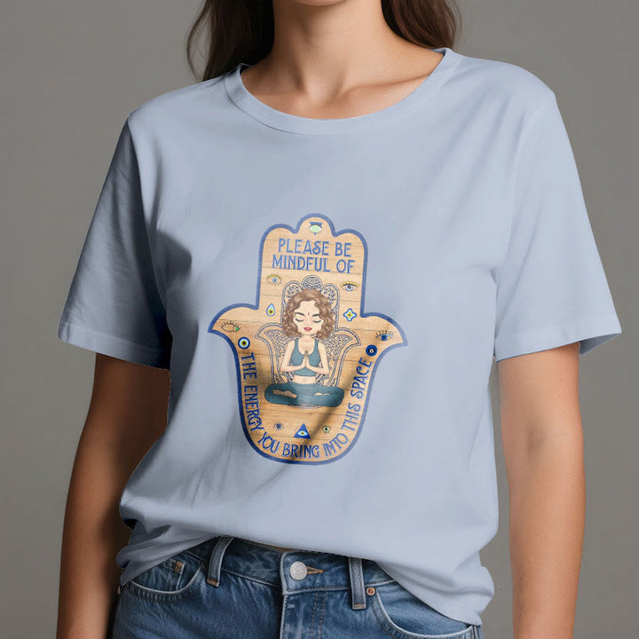 Camiseta de protección espiritual con la mano de hamsa de Olivenorma - image 13