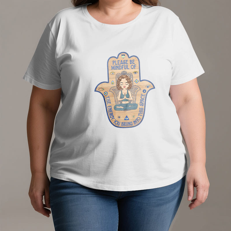 Camiseta de protección espiritual con la mano de hamsa de Olivenorma - image 4