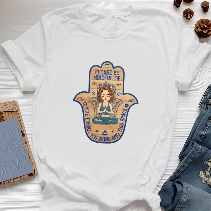 Camiseta de protección espiritual con la mano de hamsa de Olivenorma - Blanco - 2XL - image 1