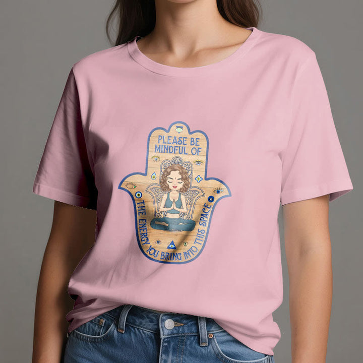 Camiseta de protección espiritual con la mano de hamsa de Olivenorma - image 15