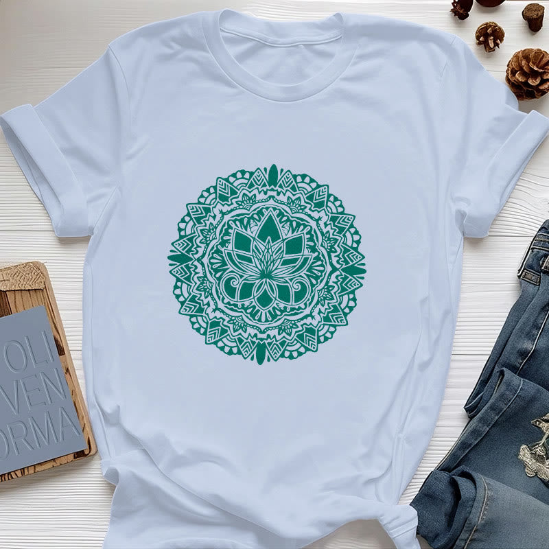 Camiseta con estampado de loto verde Olivenorma