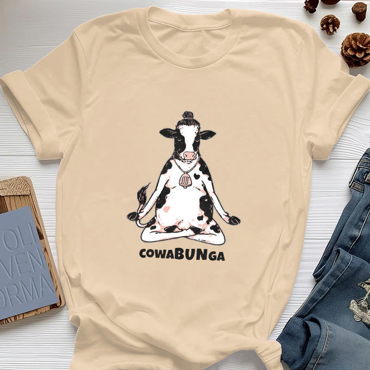 Camiseta de vaca de yoga "Cowabunga" de Olivenorma