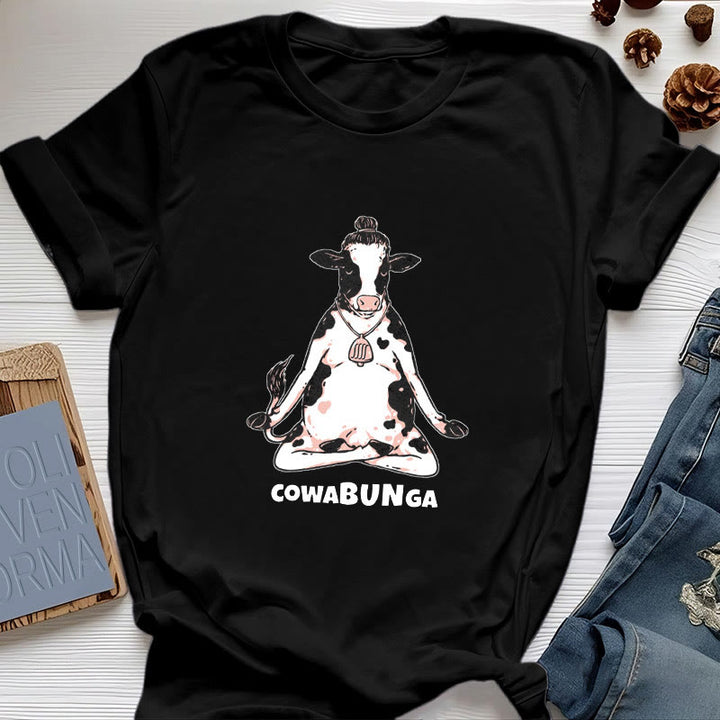 Camiseta de vaca de yoga "Cowabunga" de Olivenorma