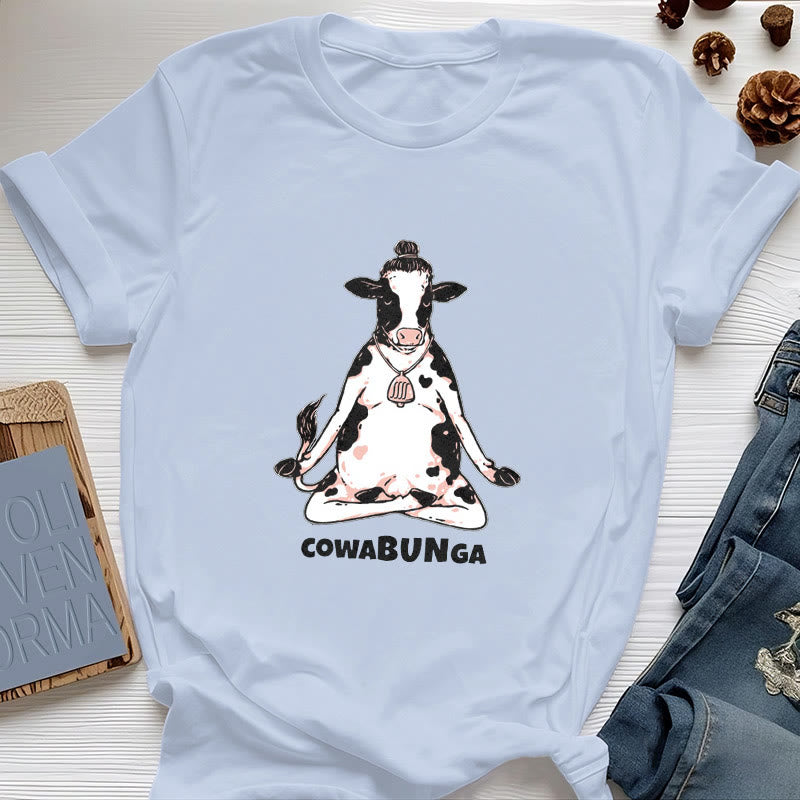 Camiseta de vaca de yoga "Cowabunga" de Olivenorma