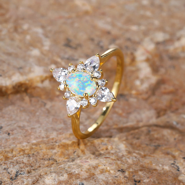 Anillo de estrella de ópalo radiante "Exclusivamente tuyo" de Olivenorma
