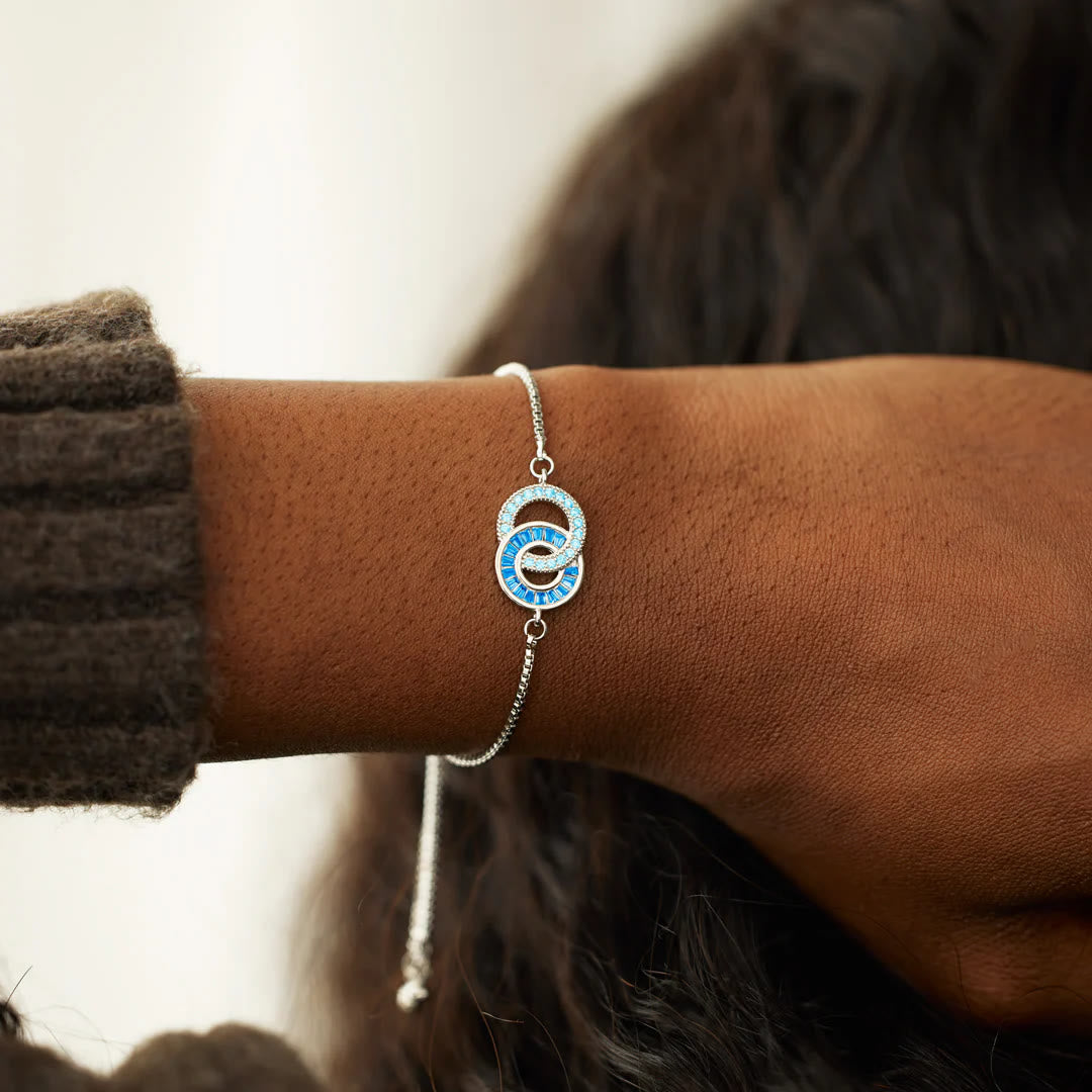Pulsera de círculos entrelazados para madre e hija de Olivenorma