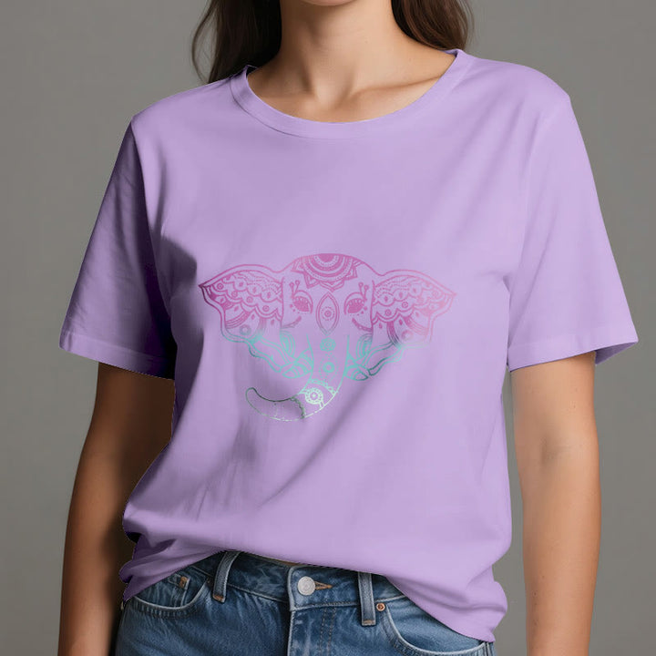 Camiseta de algodón con mandala de elefante místico de Olivenorma