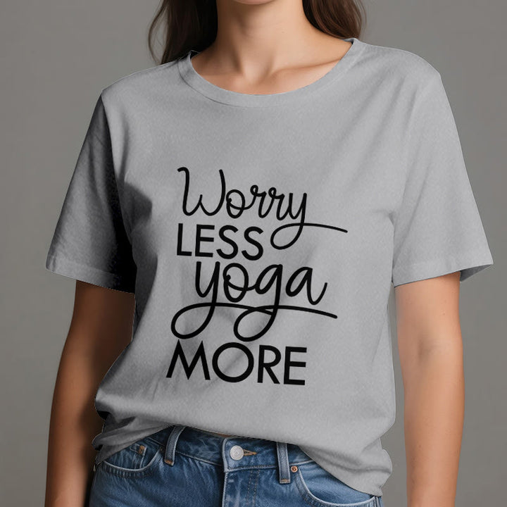 Camiseta Olivenorma "Preocúpate menos, haz más yoga" para amantes del yoga. Camiseta de meditación. - image 2