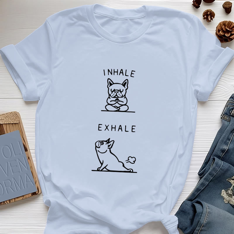 Camiseta espiritual divertida "Inhala y exhala" de Olivenorma Bulldog - Azul - 2XL - image 12