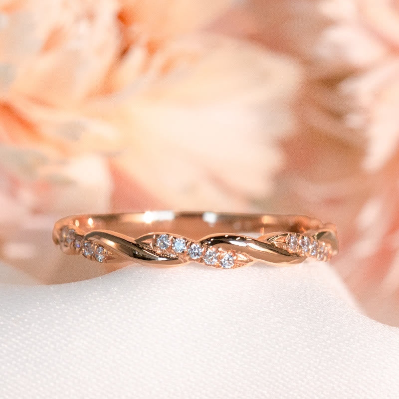 Anillo de amor trenzado "Unidos por la gracia" de Olivenorma