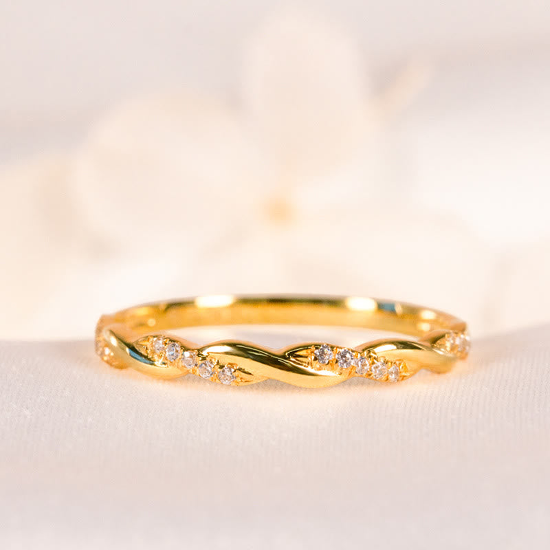 Anillo de amor trenzado "Unidos por la gracia" de Olivenorma