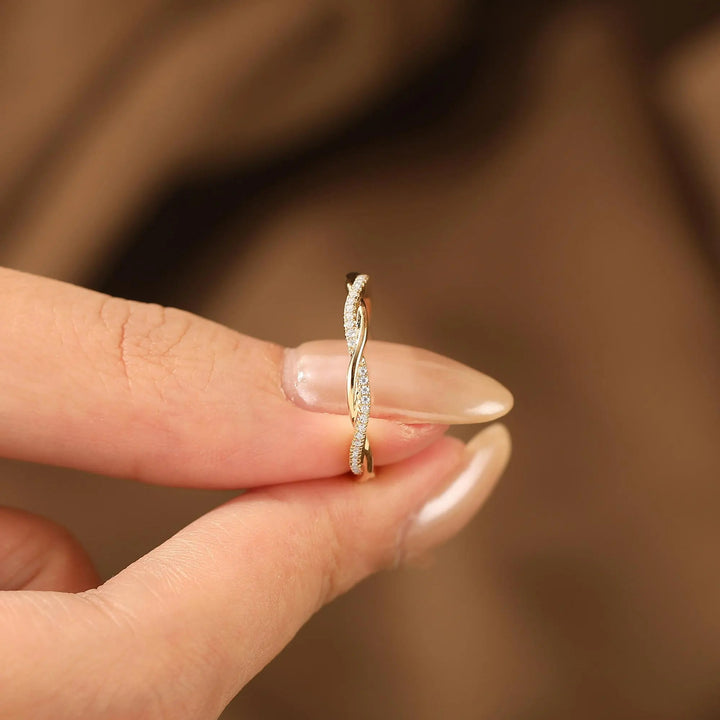 Anillo de amor trenzado "Unidos por la gracia" de Olivenorma