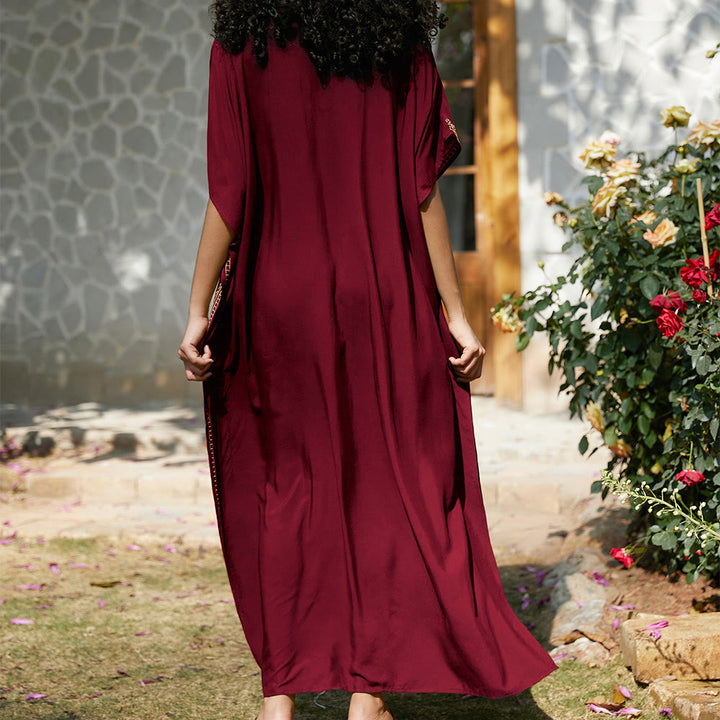 Vestido caftán playero Olivenorma con bordados para vacaciones