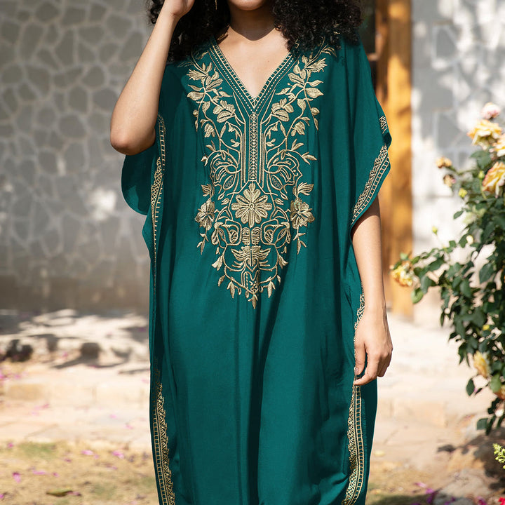 Vestido caftán playero Olivenorma con bordados para vacaciones